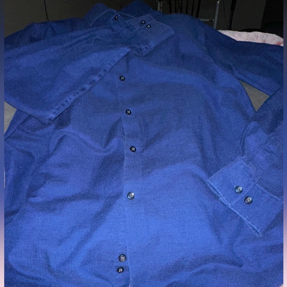 Michael Kors Airsoft Streach button up! - Picture 7 of 8